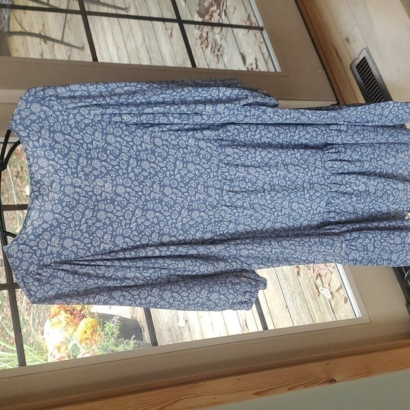 Wallpapher Blue Floral Tired Gathered Slv Sz. XXL Dress - Picture 8 of 13